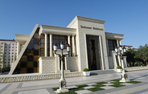 İlham Əliyev Sumqayıtda Şahmat Məktəbinin açılışında iştirak edib - FOTO İlham Əliyev Sumqayıtda Şahmat Məktəbinin açılışında iştirak edib - FOTO