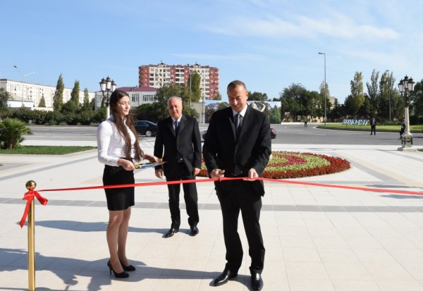 Sumqayıtda Uşaq İncəsənət Məktəbinin açılışı olub - FOTO Sumqayıtda Uşaq İncəsənət Məktəbinin açılışı olub - FOTO