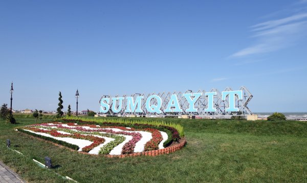İlham Əliyevin Sumqayıt səfərindən – FOTOLAR İlham Əliyevin Sumqayıt səfərindən – FOTOLAR