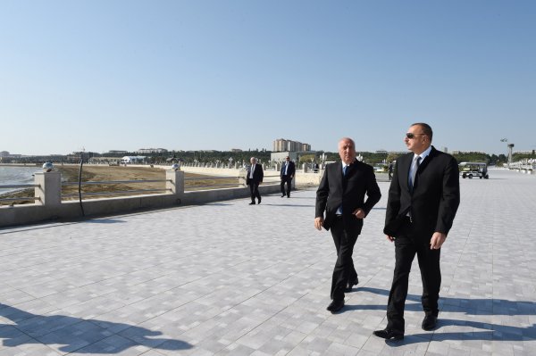 İlham Əliyevin Sumqayıt səfərindən – FOTOLAR İlham Əliyevin Sumqayıt səfərindən – FOTOLAR