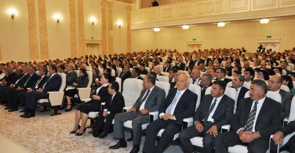 Sumqayıtda şəhər fəallarının yığıncağı keçirilib – FOTOLAR Sumqayıtda şəhər fəallarının yığıncağı keçirilib – FOTOLAR
