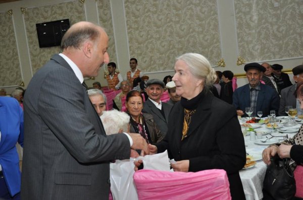 Beynəlxalq Ahıllar Günü Sumqayıtda qeyd olunub Beynəlxalq Ahıllar Günü Sumqayıtda qeyd olunub