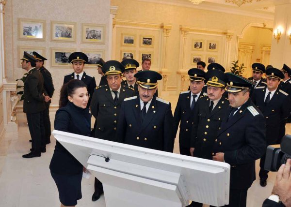 Sumqayıtda prokurorluq orqanlarının bir qrup əməkdaşı mükafatlandırılıb - FOTO Sumqayıtda prokurorluq orqanlarının bir qrup əməkdaşı mükafatlandırılıb - FOTO