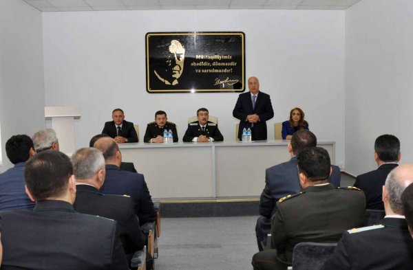 Sumqayıtda prokurorluq orqanlarının bir qrup əməkdaşı mükafatlandırılıb - FOTO Sumqayıtda prokurorluq orqanlarının bir qrup əməkdaşı mükafatlandırılıb - FOTO