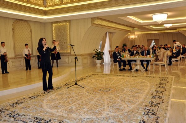 Sumqayıtda müstəqilliyimizin 25 illiyi ilə bağlı tədbir keçirilib - FOTOLAR