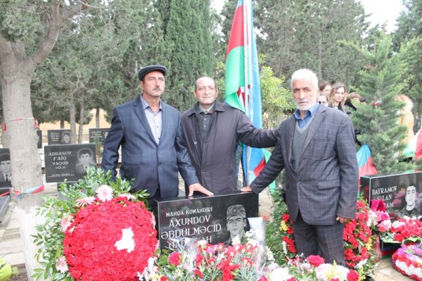 Sumqayıtlı şəhidin doğum günündə şəhər ictimaiyyəti və digər şəhid ailələri bir arada (FOTOLAR)
