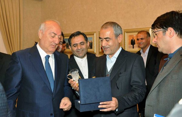 Ərdəbil vilayətinin valisi Sumqayıtda – FOTOLAR Ərdəbil vilayətinin valisi Sumqayıtda – FOTOLAR