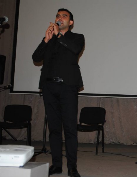 Sumqayıtda Əməkdar artist Azad Şűkűrovla görűş keçirilib -FOTOLAR Sumqayıtda Əməkdar artist Azad Şűkűrovla görűş keçirilib -FOTOLAR