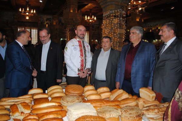 Sumqayıt I Beynəlxalq Çörək Festivalında – FOTOLAR