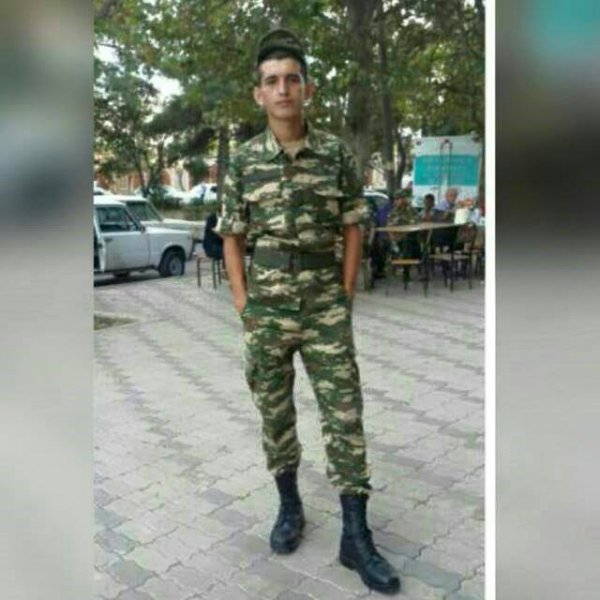 Sumqayıtlı gənc hərbi xidmətdə qeyri-döyüş şəraitində ölüb - RƏSMİ (FOTOLAR) Sumqayıtlı gənc hərbi xidmətdə qeyri-döyüş şəraitində ölüb - RƏSMİ (FOTOLAR)