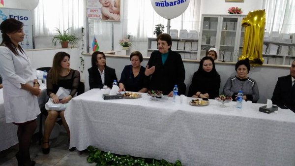 Sumqayıt poliklinikasında "Bir yaşa çatmış uşaqlar günü” tədbiri – FOTOLAR