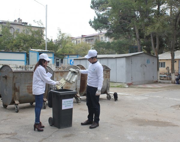 Sumqayıtda “Elektron Tullantılar Qutusu” layihəsinə yekun vurulub - FOTO Sumqayıtda “Elektron Tullantılar Qutusu” layihəsinə yekun vurulub - FOTO