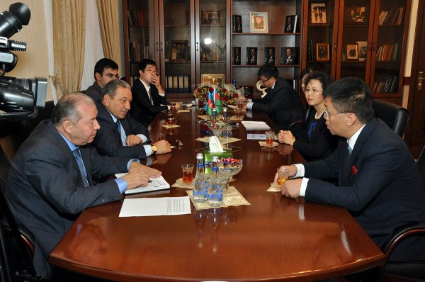 Çin Xalq Respublikasının nümayəndə heyəti Sumqayıtda olub – FOTOLAR Çin Xalq Respublikasının nümayəndə heyəti Sumqayıtda olub – FOTOLAR
