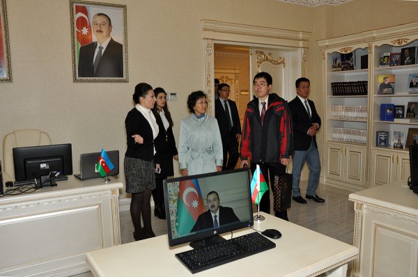 Çin Xalq Respublikasının nümayəndə heyəti Sumqayıtda olub – FOTOLAR Çin Xalq Respublikasının nümayəndə heyəti Sumqayıtda olub – FOTOLAR