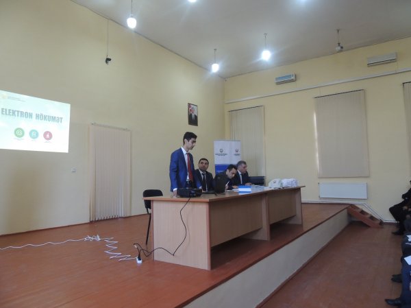 Cəbhəyanı regionlarda "Elektron hökumət" mövzusu üzrə seminarlar yekunlaşıb - FOTOLAR