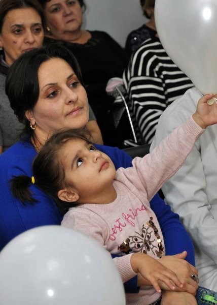 Sumqayıtda Ümumdünya Yarımçıq Doğulmuş Uşaqlar günü qeyd olundu – FOTOLAR Sumqayıtda Ümumdünya Yarımçıq Doğulmuş Uşaqlar günü qeyd olundu – FOTOLAR