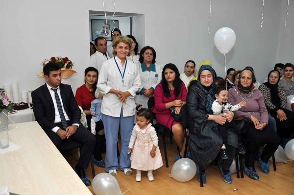 Sumqayıtda Ümumdünya Yarımçıq Doğulmuş Uşaqlar günü qeyd olundu – FOTOLAR Sumqayıtda Ümumdünya Yarımçıq Doğulmuş Uşaqlar günü qeyd olundu – FOTOLAR