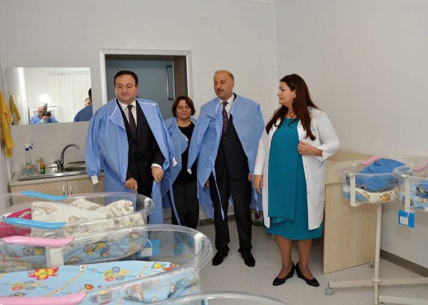 Sumqayıtda Ümumdünya Yarımçıq Doğulmuş Uşaqlar günü qeyd olundu – FOTOLAR Sumqayıtda Ümumdünya Yarımçıq Doğulmuş Uşaqlar günü qeyd olundu – FOTOLAR