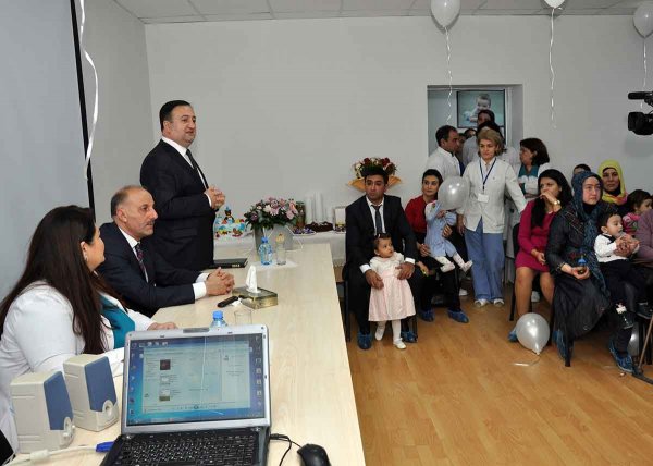 Sumqayıtda Ümumdünya Yarımçıq Doğulmuş Uşaqlar günü qeyd olundu – FOTOLAR Sumqayıtda Ümumdünya Yarımçıq Doğulmuş Uşaqlar günü qeyd olundu – FOTOLAR
