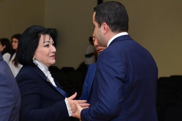 Sumqayıtda «Mərhəmətli olmağa tələsin!» devizi altında növbəti xeyriyyə aksiyasına start verilib - FOTO Sumqayıtda «Mərhəmətli olmağa tələsin!» devizi altında növbəti xeyriyyə aksiyasına start verilib - FOTO
