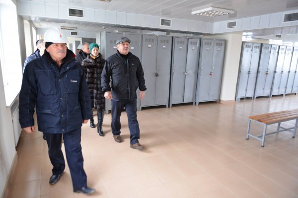Beynəlxalq Həmkarlar İttifaqları Konfederasiyasının nümayəndələri Sumqayıtda olublar - FOTO Beynəlxalq Həmkarlar İttifaqları Konfederasiyasının nümayəndələri Sumqayıtda olublar - FOTO