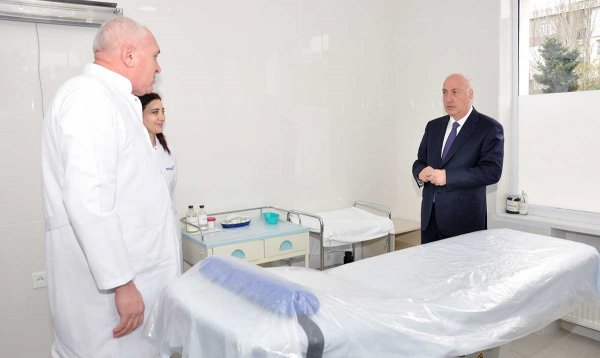Sumqayıtda bu səhiyyə ocağı 27 ildən sonra təmir olundu - FOTO Sumqayıtda bu səhiyyə ocağı 27 ildən sonra təmir olundu - FOTO