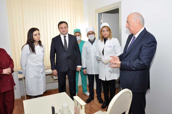 Sumqayıtda bu səhiyyə ocağı 27 ildən sonra təmir olundu - FOTO Sumqayıtda bu səhiyyə ocağı 27 ildən sonra təmir olundu - FOTO