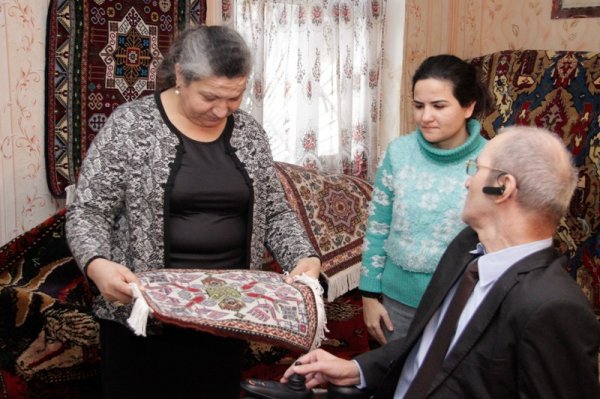Sumqayıtda əlillər üçün peşə emalatxanası yaradılıb - FOTOLAR