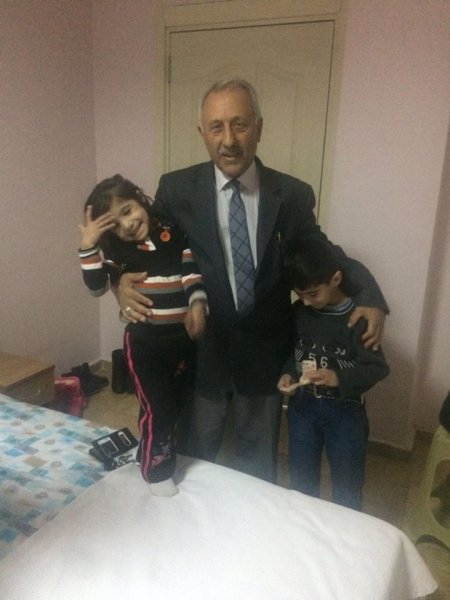 İzmirdə yaşayan soydaşlarımız azərbaycanlı ailəyə dəstək olublar - Uşaqlarının müalicəsinə görə 