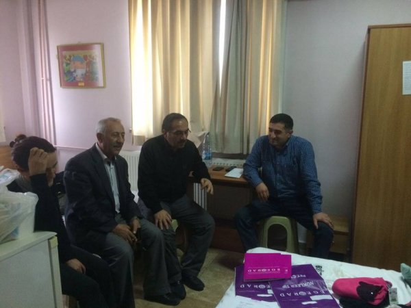 İzmirdə müalicə alan azərbaycanlı uşaqlara dəstək kampaniyası genişlənir – Daha 2 dərnək rəhbəri ailəyə baş çəkib