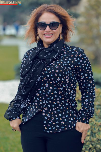 “Hicablı gəlinlər toyda ortadan çıxmırlar…” - Mənzurə Musayeva “Hicablı gəlinlər toyda ortadan çıxmırlar…” - Mənzurə Musayeva