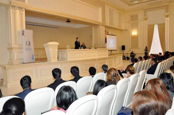 11 bölgənin gəncləri Sumqayıtda toplaşdı – FOTOLAR 11 bölgənin gəncləri Sumqayıtda toplaşdı – FOTOLAR