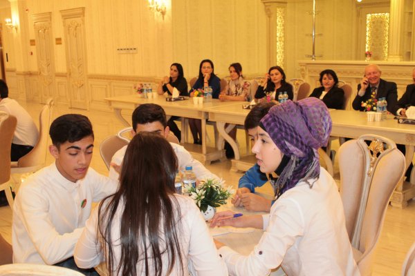 Sumqayıtın hansı məktəbləri Heydər Əliyevə həsr olunan yarışda fərqləndi? – FOTOLAR Sumqayıtın hansı məktəbləri Heydər Əliyevə həsr olunan yarışda fərqləndi? – FOTOLAR