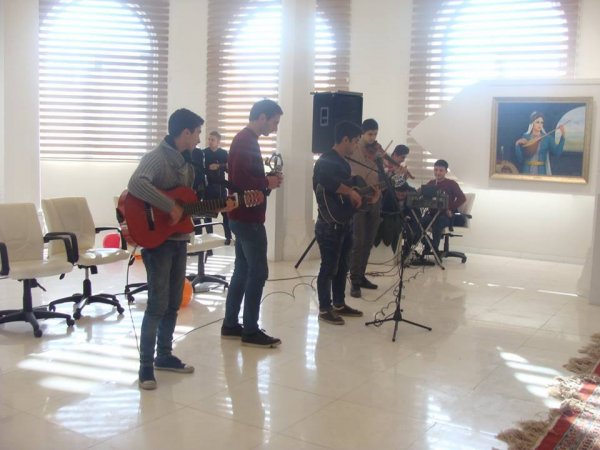 Gəncədə GSTM İB-in “Musiqidən Kitabadək” layihəsinin açılış mərasimi keçirilib Gəncədə GSTM İB-in “Musiqidən Kitabadək” layihəsinin açılış mərasimi keçirilib