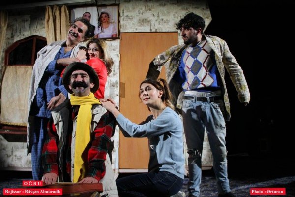 “Koroğlu” və “Cavad xan” filmlərinin yaradıcısı Rövşən Almuradlı Sumqayıta “Oğru” ilə qayıtdı “Koroğlu” və “Cavad xan” filmlərinin yaradıcısı Rövşən Almuradlı Sumqayıta “Oğru” ilə qayıtdı