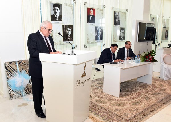 Sumqayıtda şair Sabir Sarvanın 60 illik yubileyi keçirilib -FOTOLAR Sumqayıtda şair Sabir Sarvanın 60 illik yubileyi keçirilib -FOTOLAR