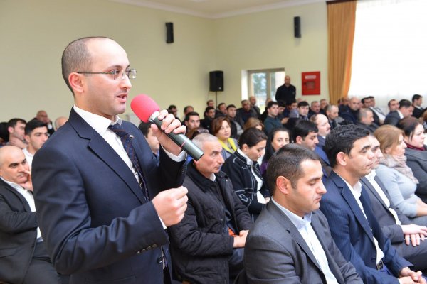 Sumqayıtda ”Azərbaycan multikulturalizminin fəlsəfəsi” mövzusunda seminar keçirilib - FOTO Sumqayıtda ”Azərbaycan multikulturalizminin fəlsəfəsi” mövzusunda seminar keçirilib - FOTO