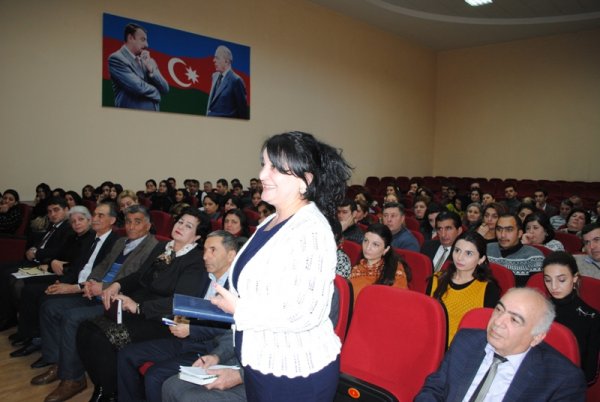 Sumqayıt Regional Mədəniyyət və Turizm idarəsi zona müşavirəsi keçirdi - FOTO Sumqayıt Regional Mədəniyyət və Turizm idarəsi zona müşavirəsi keçirdi - FOTO