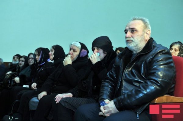 Şəhidimizlə vida mərasimi başa çatıb-FOTO Şəhidimizlə vida mərasimi başa çatıb-FOTO