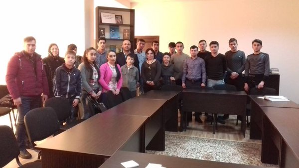 Sumqayıtda SDU tələbələri ilə "İslam həmrəyliyi" mövzusunda müzakirələr oldu Sumqayıtda SDU tələbələri ilə "İslam həmrəyliyi" mövzusunda müzakirələr oldu