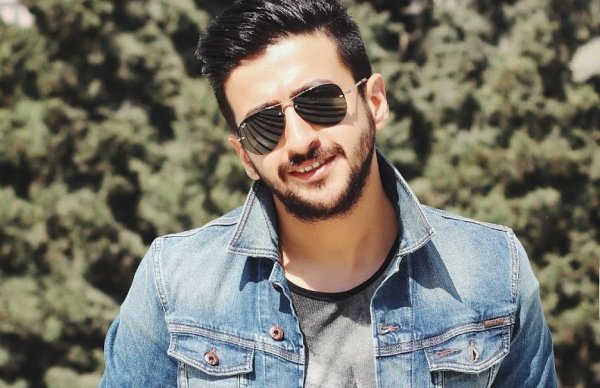 Hərbi xidmətdə olmayan azərbaycanlı müğənnilər - SİYAHI Hərbi xidmətdə olmayan azərbaycanlı müğənnilər - SİYAHI