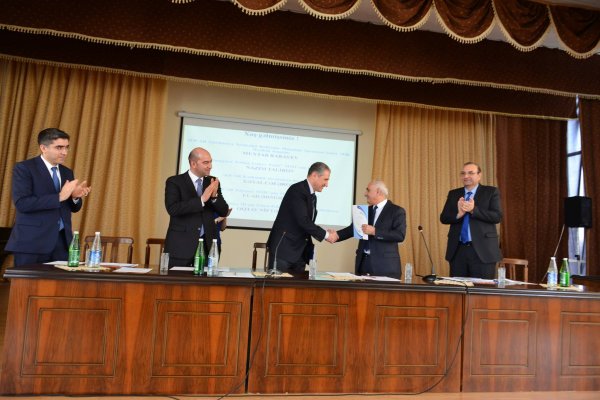 Sumqayıt Dövlət Universiteti ilə “Azərikimya” arasında əməkdaşlıq genişlənir: memorandum imzalandı - FOTOLAR