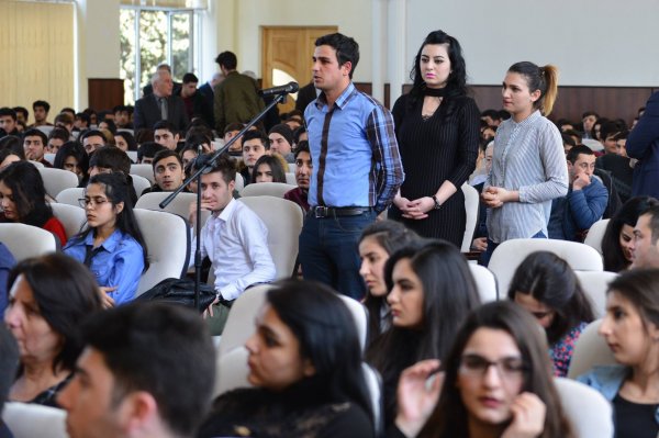 Sumqayıt Dövlət Universiteti ilə “Azərikimya” arasında əməkdaşlıq genişlənir: memorandum imzalandı - FOTOLAR