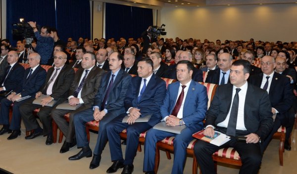 Məhkəmə xidmətlərinin keyfiyyətini və səmərəliliyini artırmaq üçün ictimai rəy öyrənilir