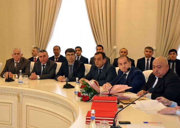 Sumqayıtda Bədən Tərbiyəsi və İdman günü qeyd olunub – FOTOLAR Sumqayıtda Bədən Tərbiyəsi və İdman günü qeyd olunub – FOTOLAR