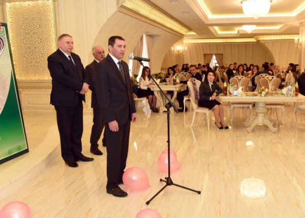 Sumqayıtlı gənclər Bahar bayramını qeyd ediblər-FOTO