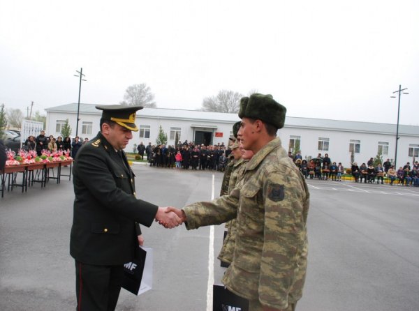Hərbi hissədə Novruz şənliyi Hərbi hissədə Novruz şənliyi