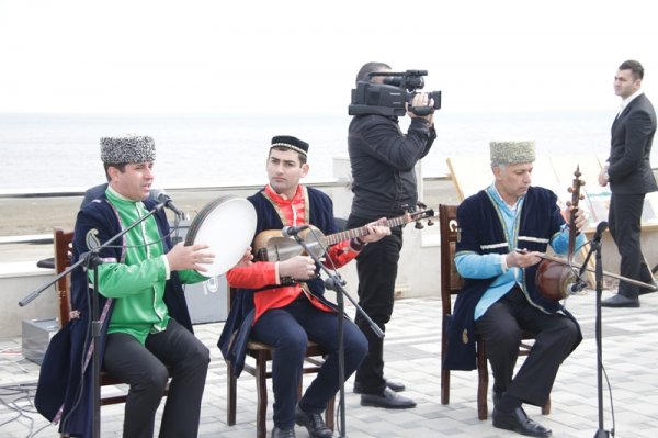 Sumqayıtda möhtəşəm Novruz şənliyi keçirildi - FOTOSESSİYA Sumqayıtda möhtəşəm Novruz şənliyi keçirildi - FOTOSESSİYA