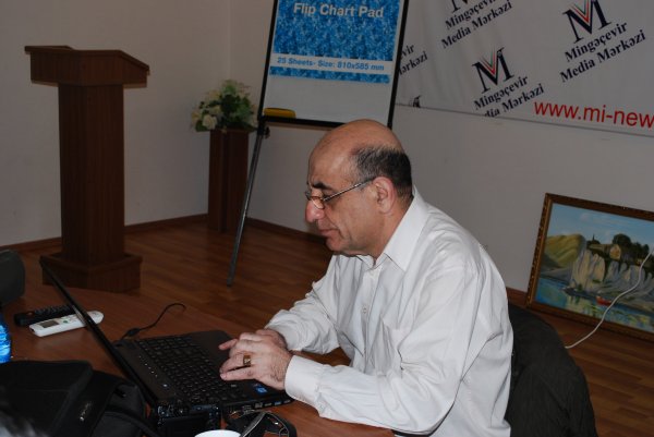 Mingəçevirdə KİV, dövlət və QHT nümayəndələri üçün açıq məlumatlara dair təlimlərin növbəti hissəsi yekunlaşıb - FOTOLAR Mingəçevirdə KİV, dövlət və QHT nümayəndələri üçün açıq məlumatlara dair təlimlərin növbəti hissəsi yekunlaşıb - FOTOLAR