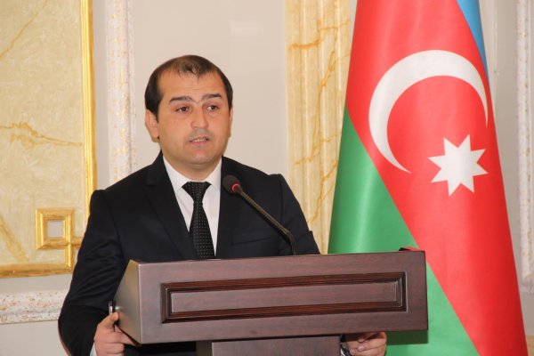 Dövlət Komitəsində 31 Mart - Azərbaycanlıların Soyqırımı Günü ilə bağlı tədbir keçirilib Dövlət Komitəsində 31 Mart - Azərbaycanlıların Soyqırımı Günü ilə bağlı tədbir keçirilib
